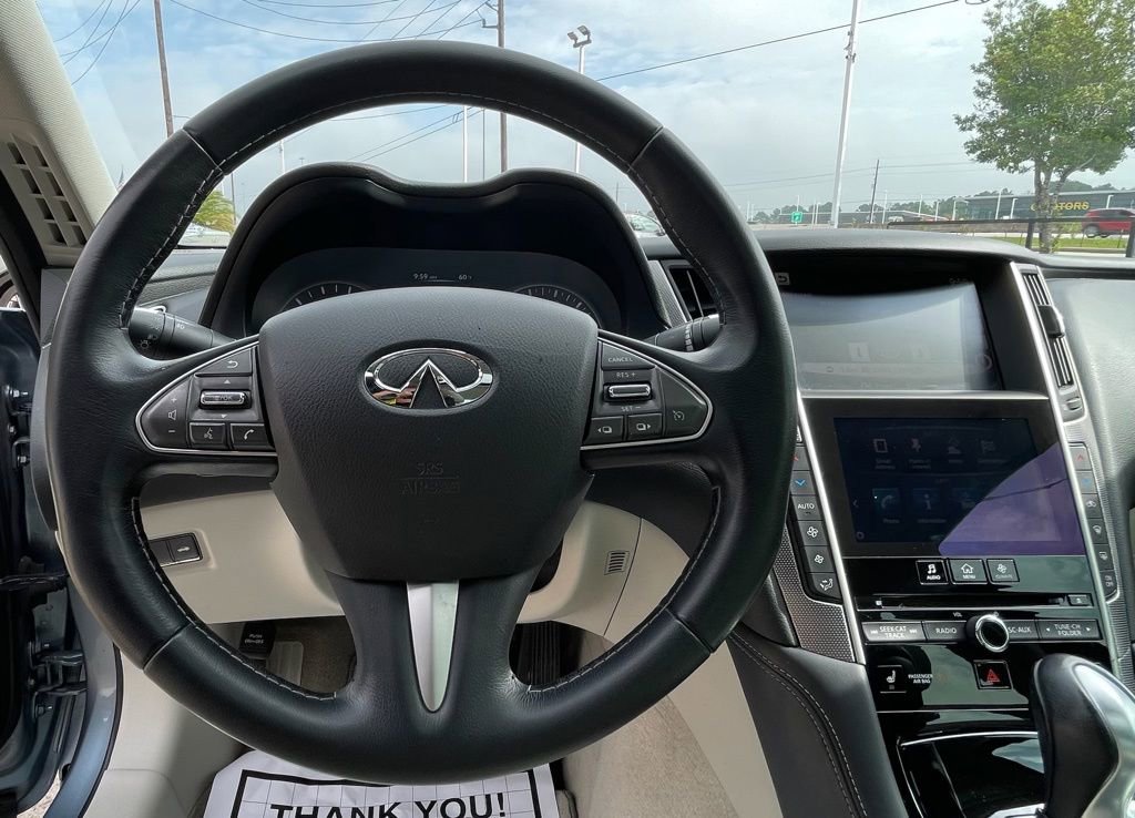 Used 2015 INFINITI Q50 Premium w/ Navigation Package RWD image 19