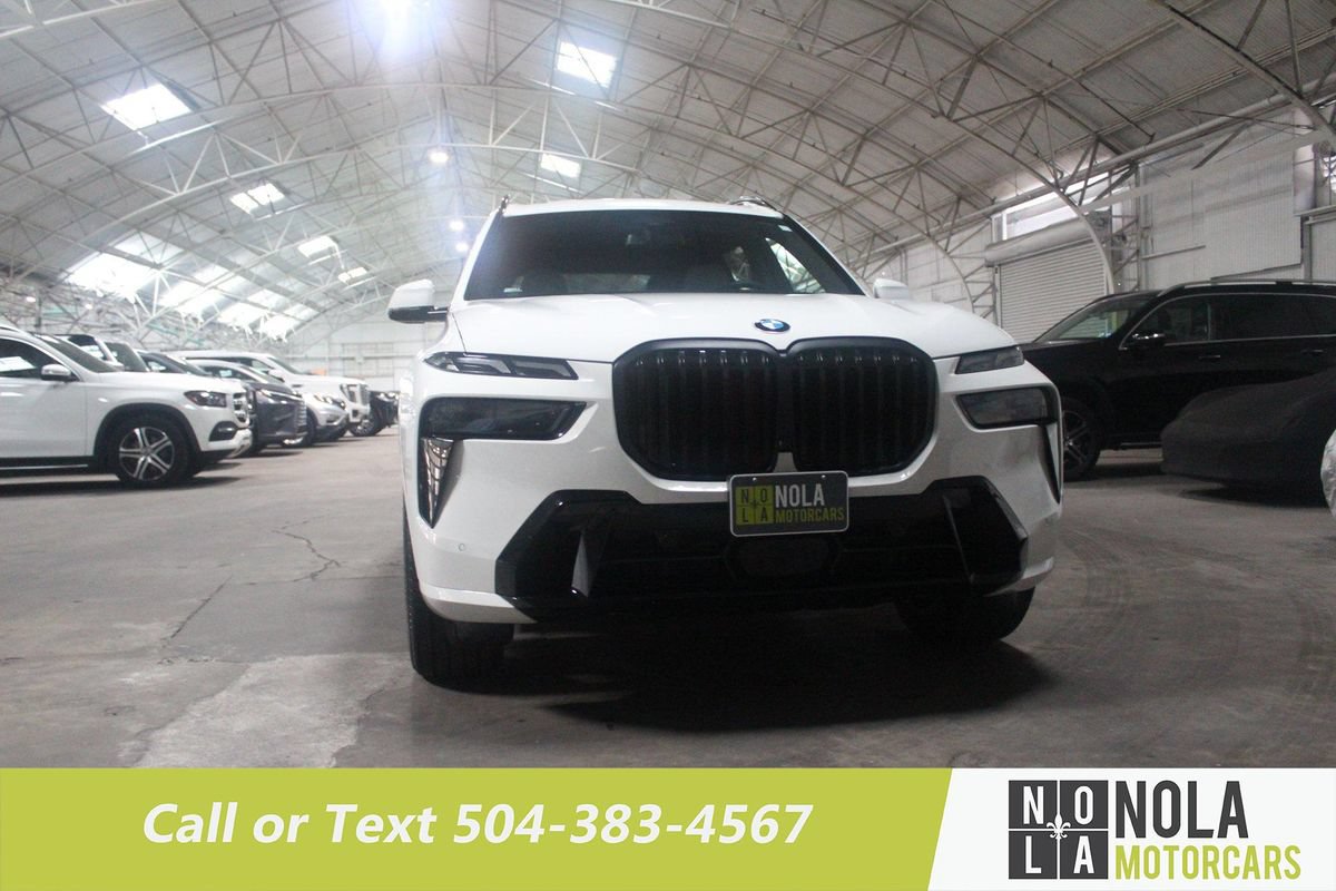 Used 2026 BMW X7 xDrive40i w/ Executive Package AWD/4WD image 6