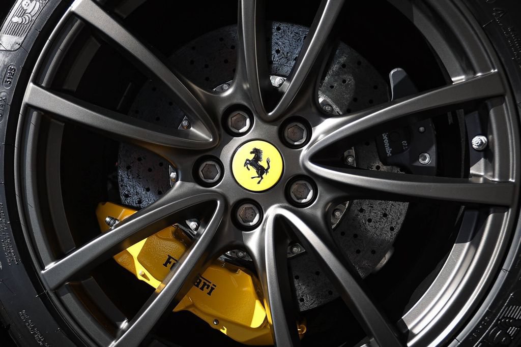 Used 2009 Ferrari F430 Scuderia RWD image 17