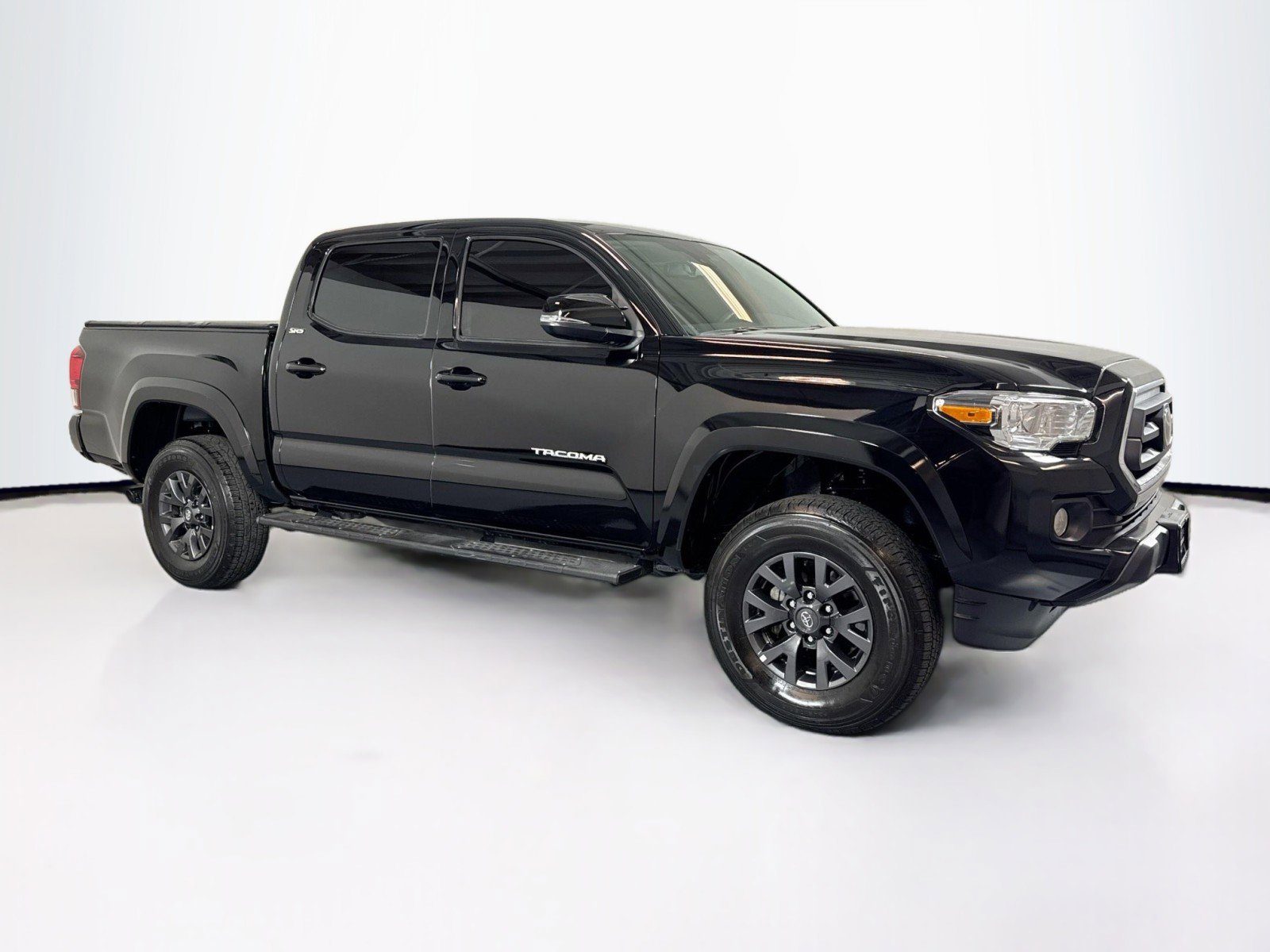 Used 2023 Toyota Tacoma SR image 7