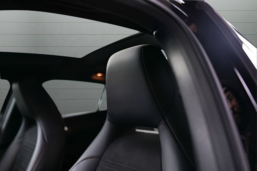 Used 2018 Mercedes-Benz GLA 45 AMG 4MATIC image 47