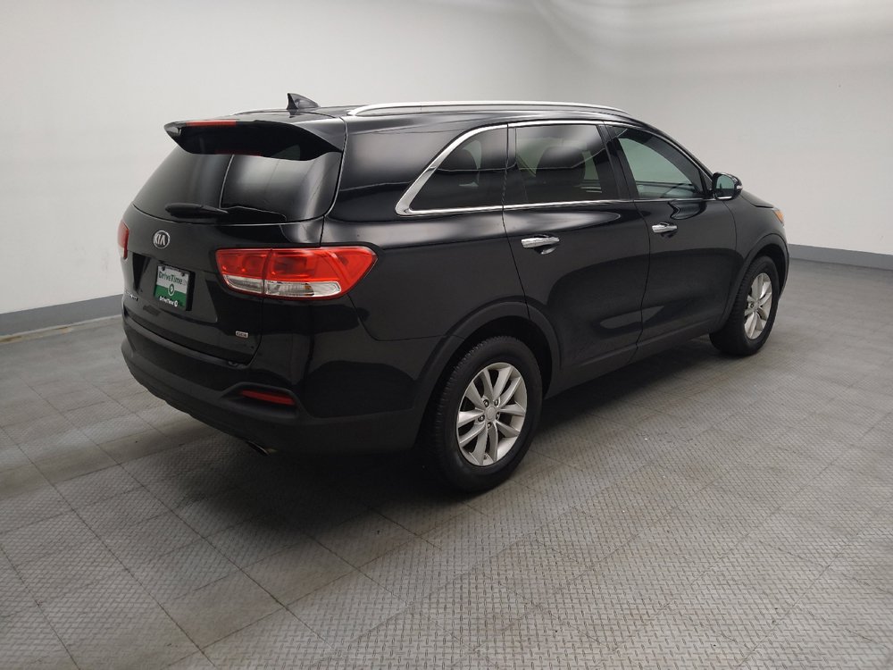 Used 2016 Kia Sorento FWD w/ LX Convenience Package image 10