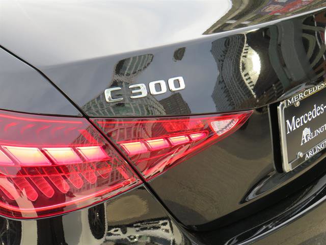 Used 2025 Mercedes-Benz C 300 4MATIC Sedan image 22