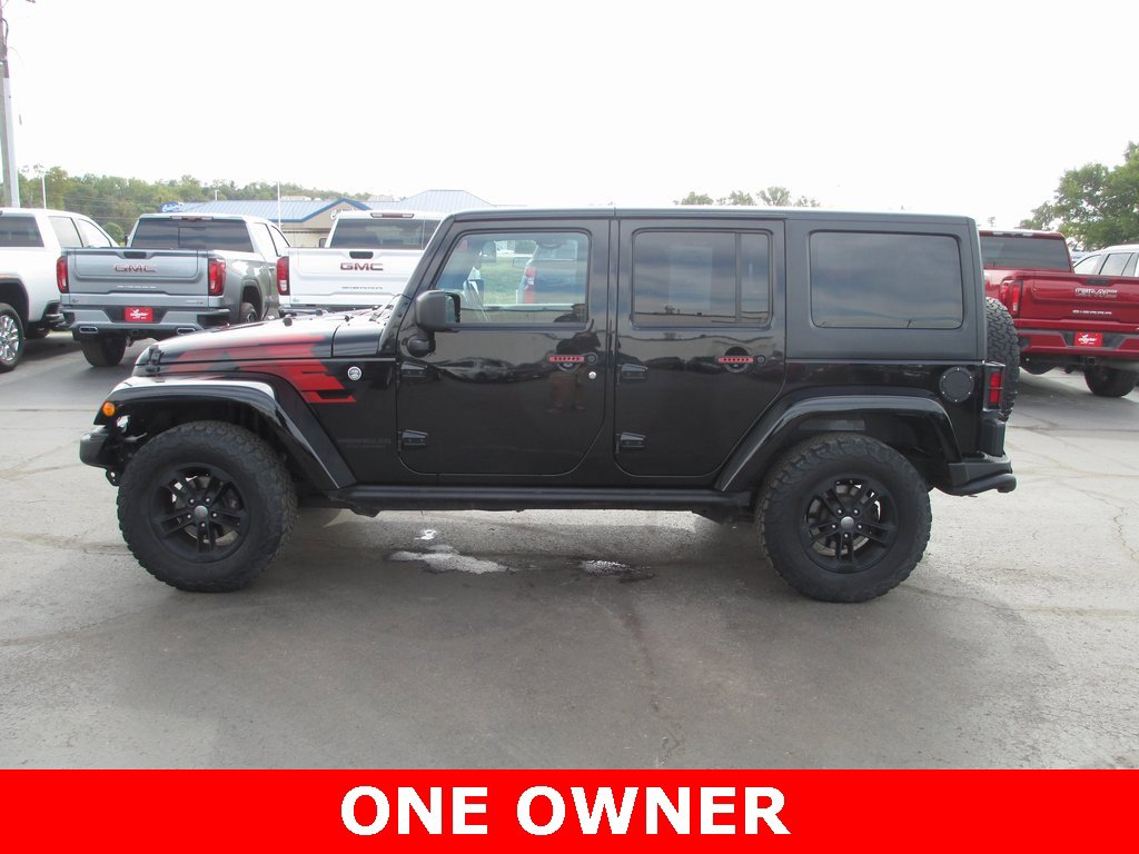 Used 2017 Jeep Wrangler Unlimited Sahara image 7