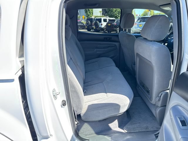 Used 2006 Toyota Tacoma PreRunner RWD image 10