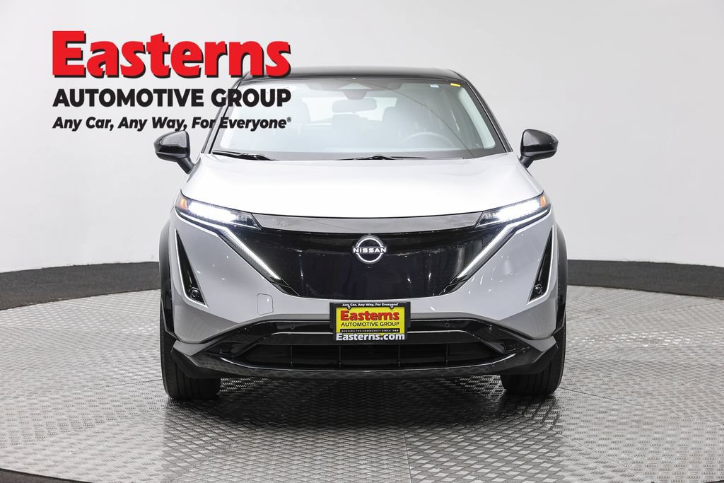 Used 2023 Nissan Ariya FWD image 2