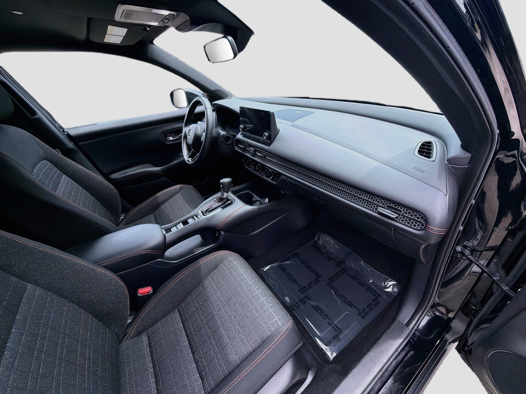 Certified 2024 Honda HR-V Sport image 31
