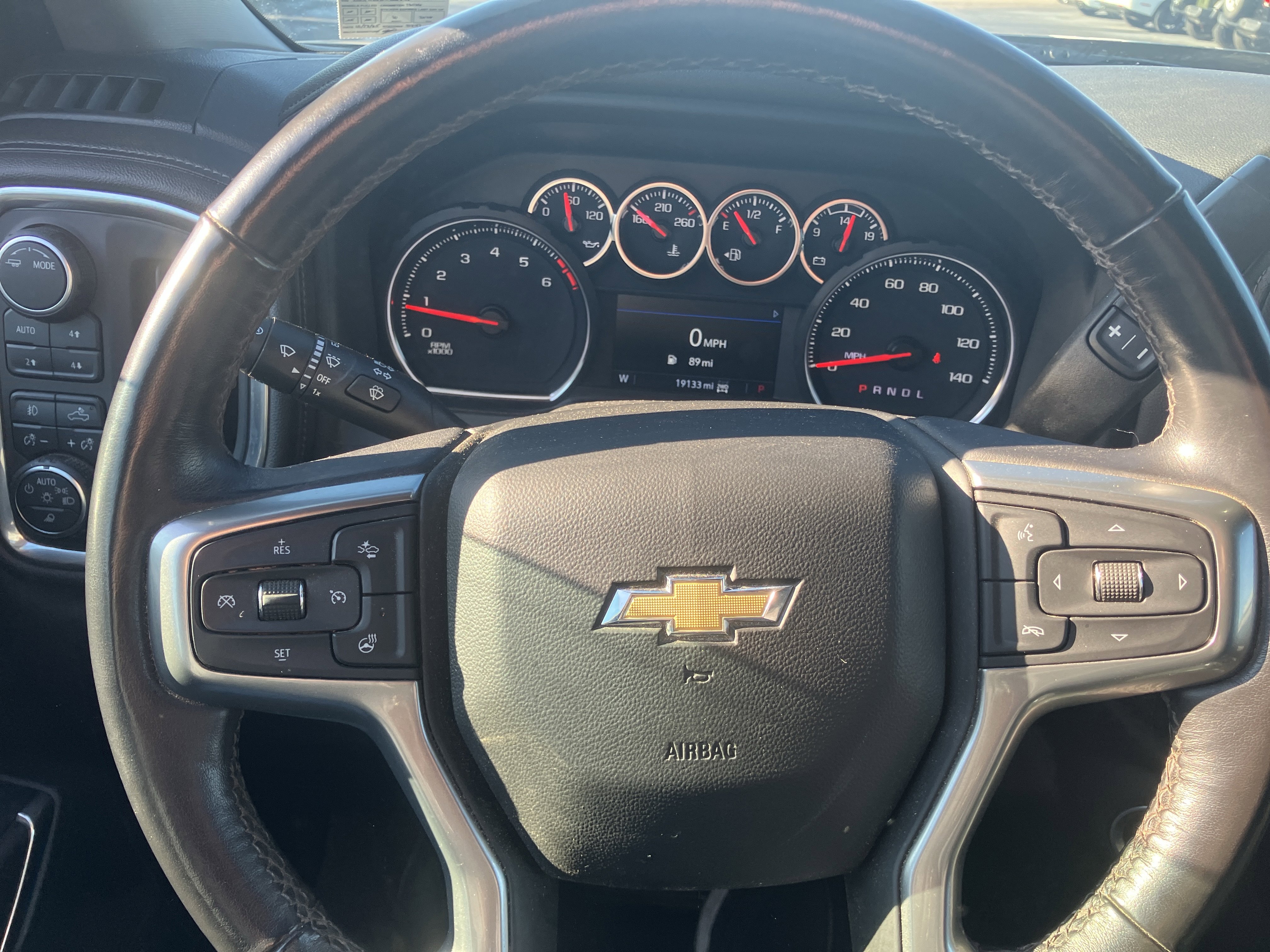 Used 2022 Chevrolet Silverado 2500 LTZ image 17