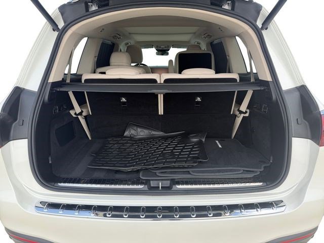 Used 2024 Mercedes-Benz GLS 580 4MATIC w/ Warmth & Comfort Package image 21