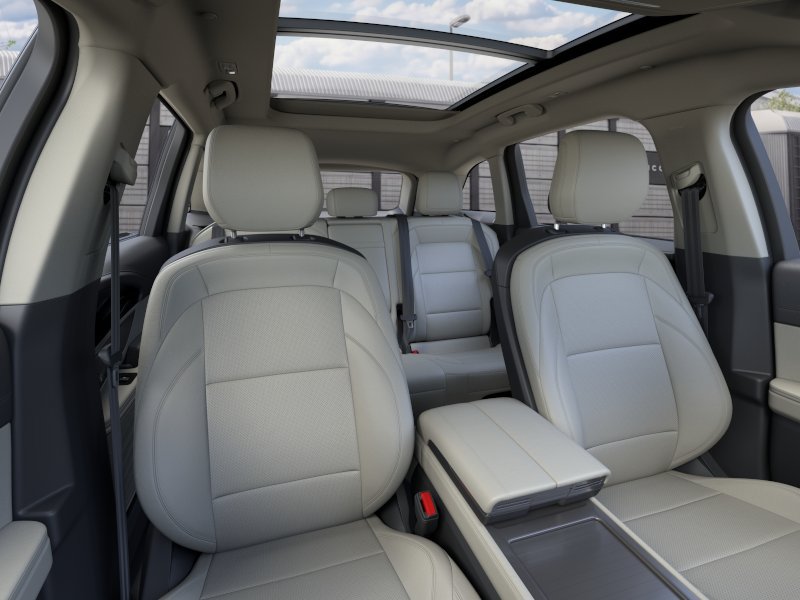 New 2026 Lincoln Nautilus Premier AWD/4WD image 10