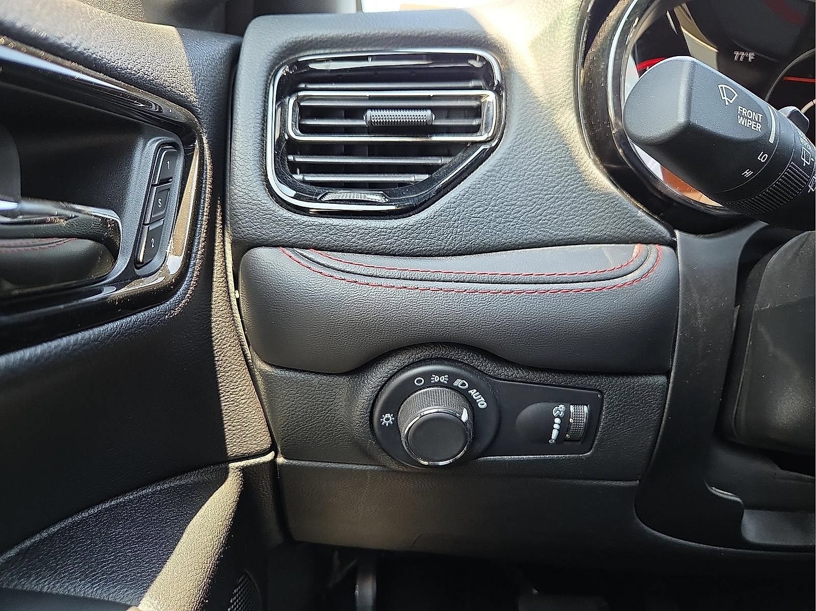 Used 2024 Dodge Durango GT AWD/4WD image 21
