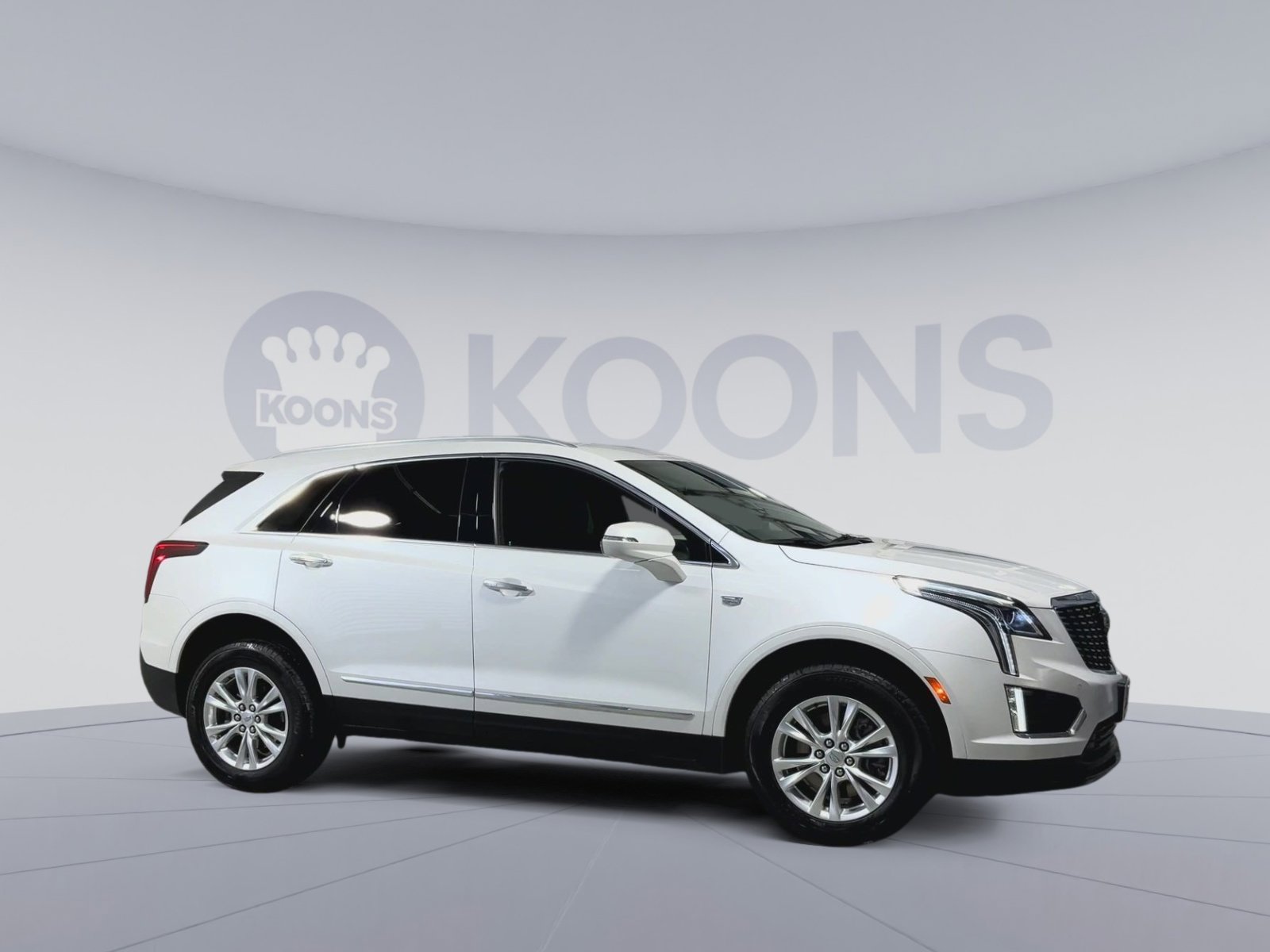 Used 2023 Cadillac XT5 Luxury w/ LPO, Floor Liner Package image 2