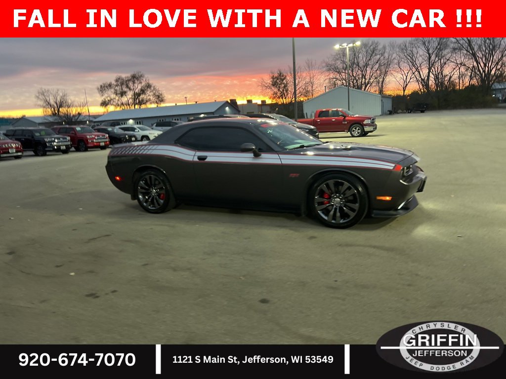 Used 2014 Dodge Challenger SRT8 image 8