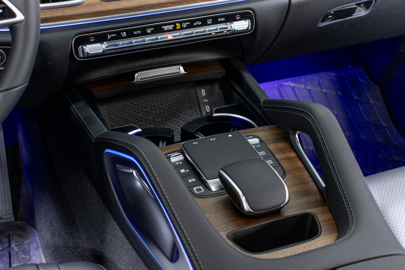 Used 2025 Mercedes-Benz GLE 350 4MATIC image 21