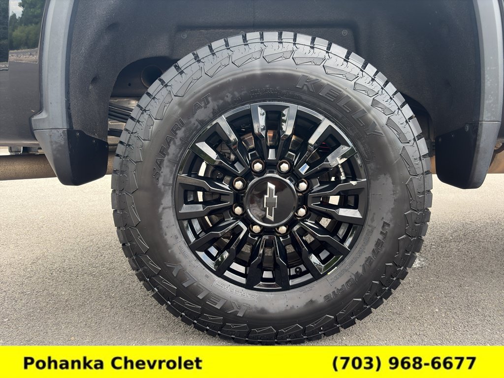 Used 2021 Chevrolet Silverado 2500 LTZ w/ LTZ Plus Package AWD/4WD image 27