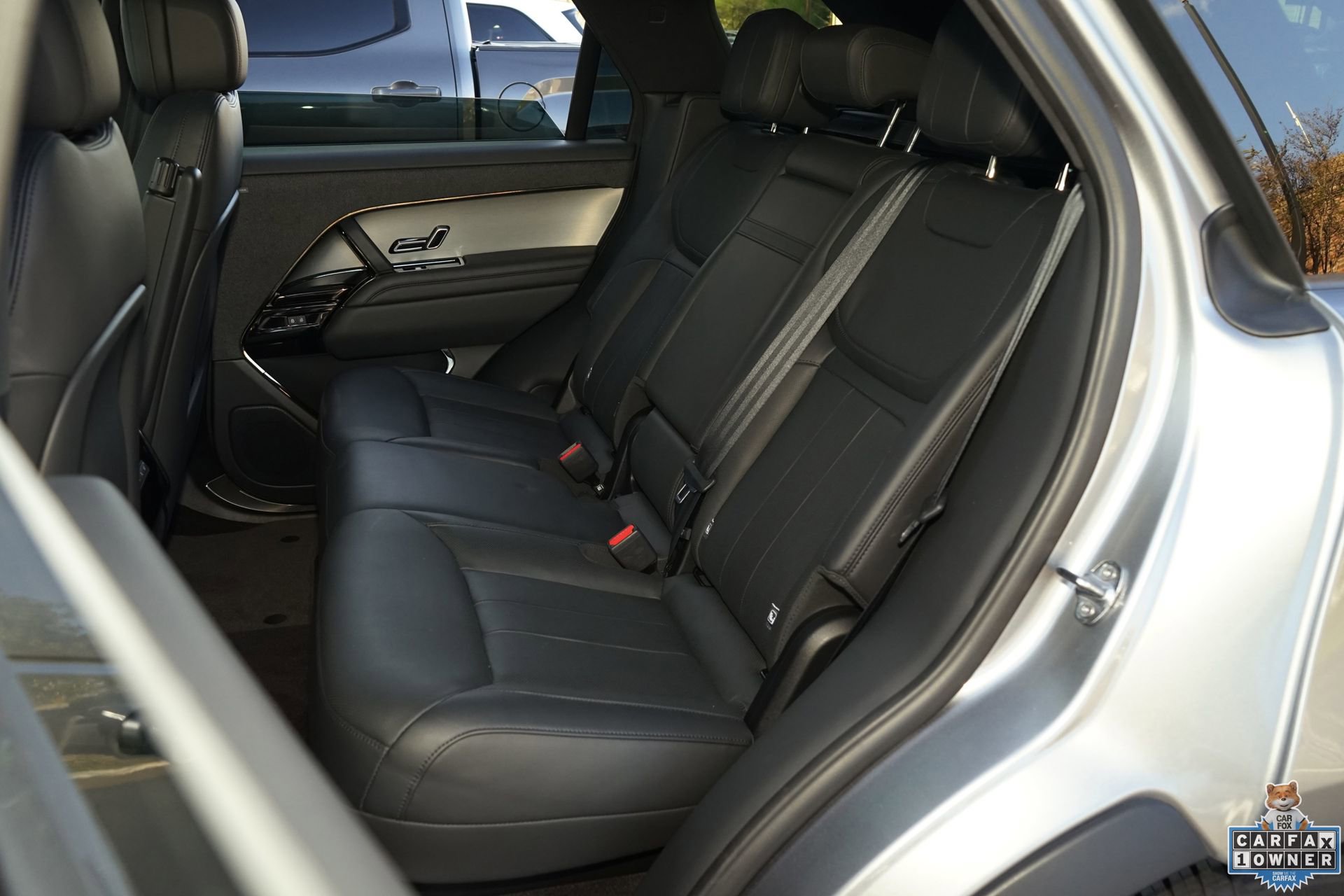 Used 2025 Land Rover Range Rover Sport SE image 22