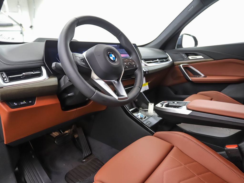 Used 2026 BMW X1 xDrive28i image 10