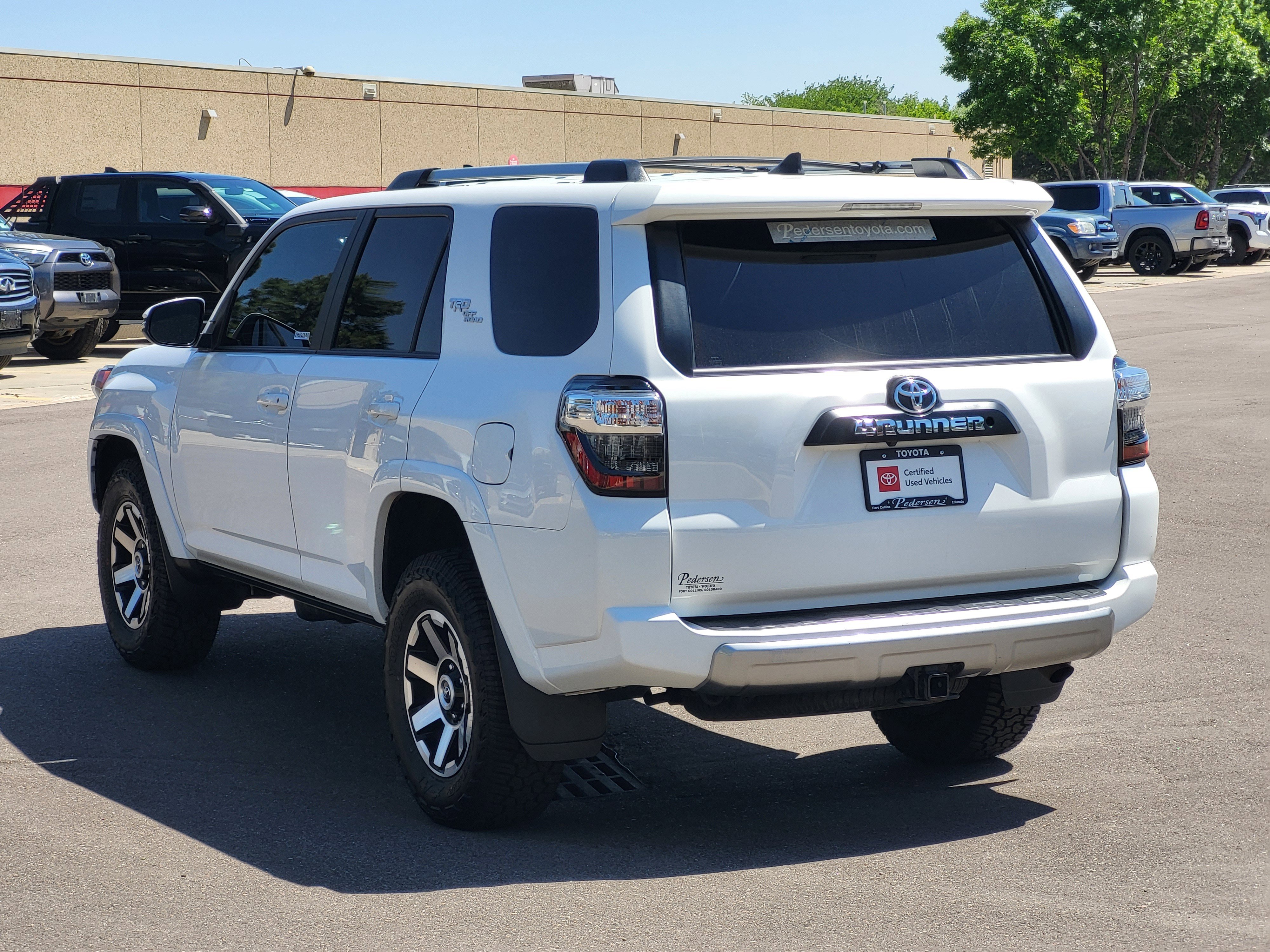 Used 2018 Toyota 4Runner TRD Off-Road Premium AWD/4WD image 3