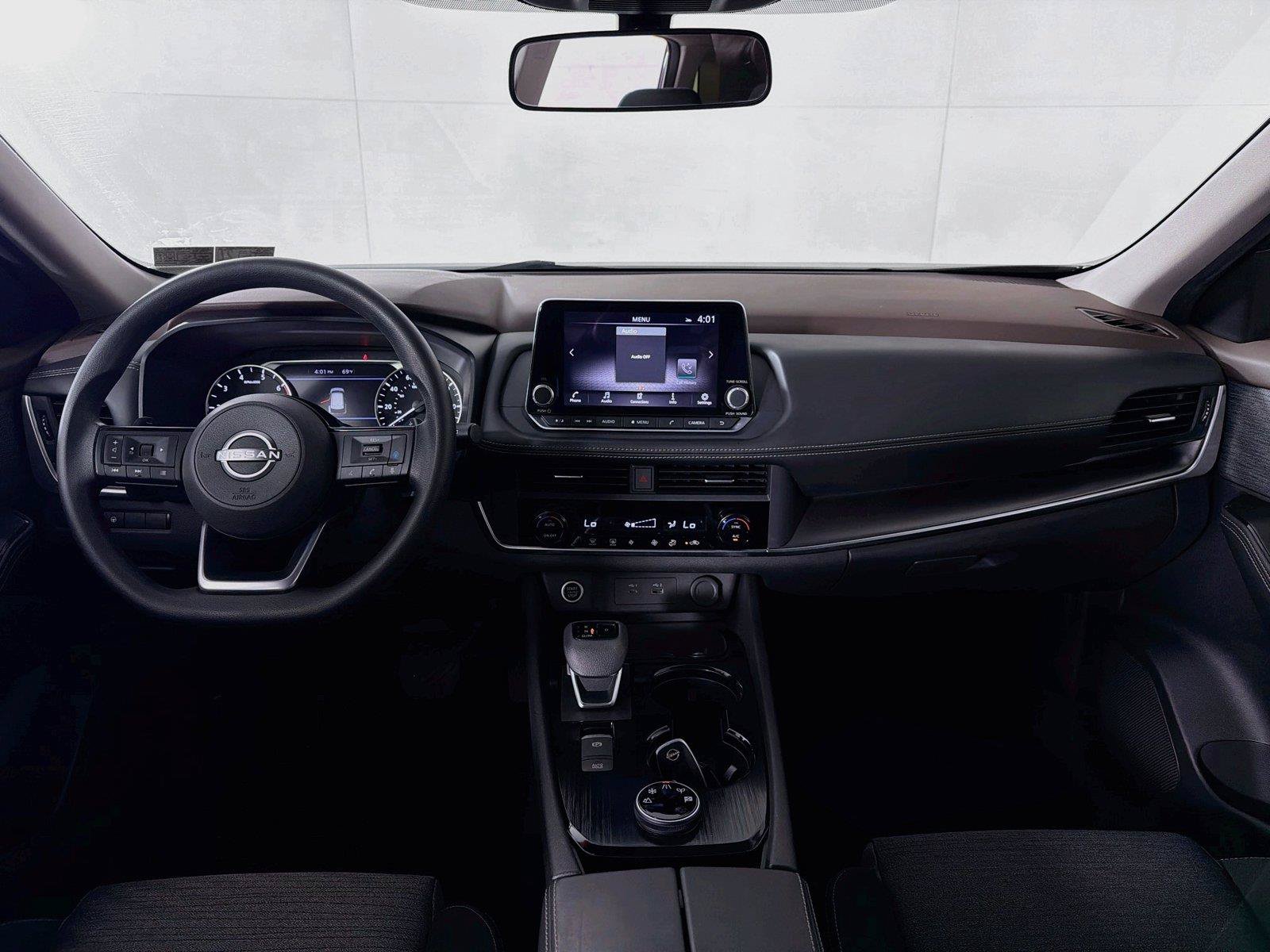 Used 2023 Nissan Rogue SV AWD/4WD image 25