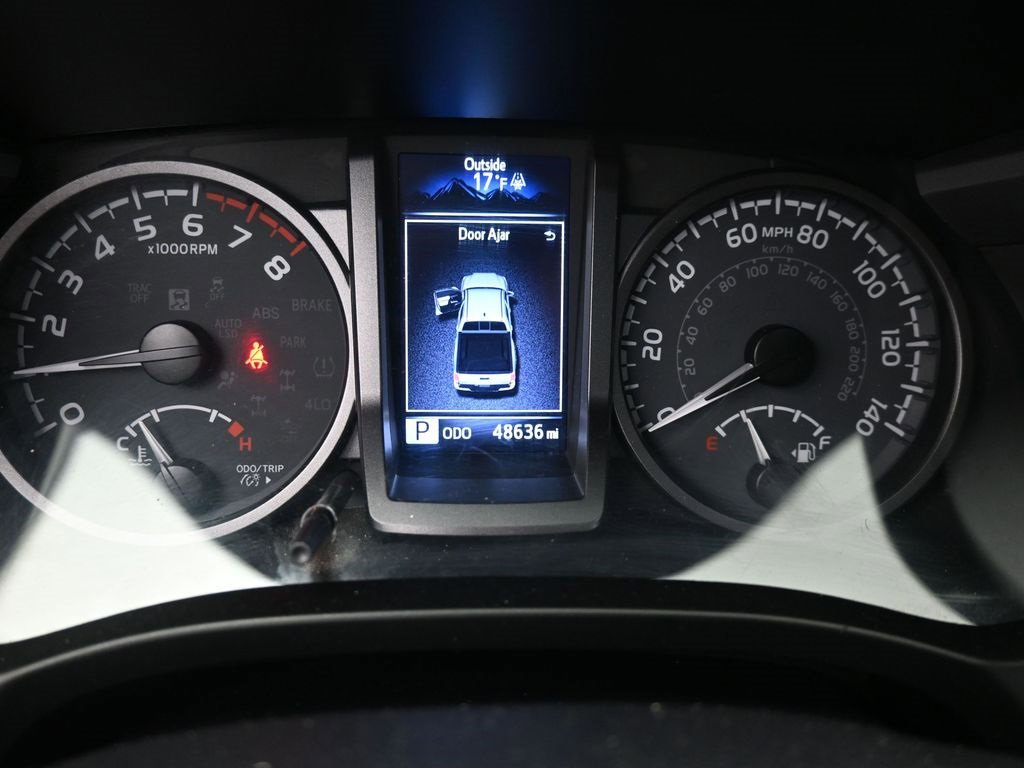 Used 2021 Toyota Tacoma TRD Off-Road image 14