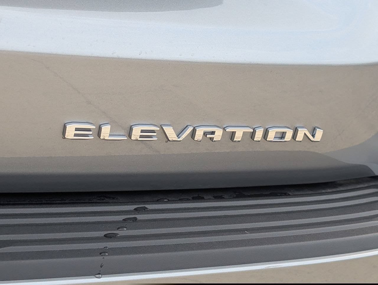 New 2026 GMC Yukon XL Elevation w/ Elevation Premium Package AWD/4WD image 7