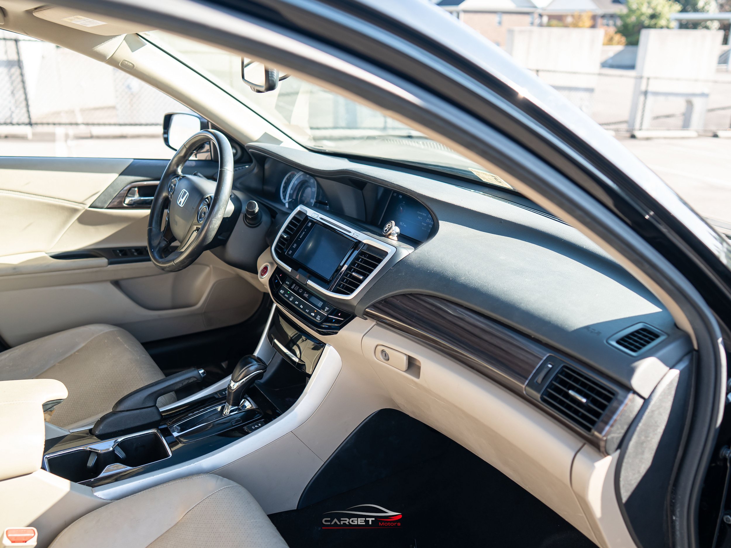 Used 2016 Honda Accord EX-L image 15