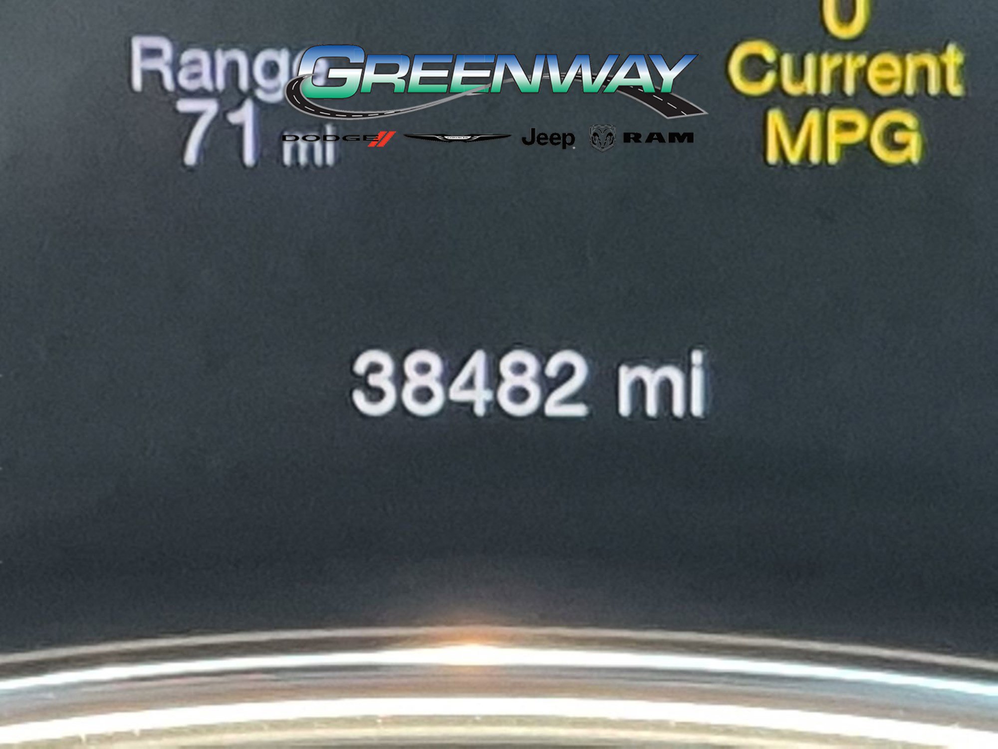 Used 2022 Jeep Grand Cherokee Laredo X RWD image 29