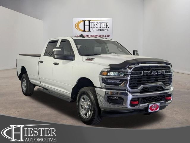 Used 2025 RAM 2500 Tradesman AWD/4WD image 1