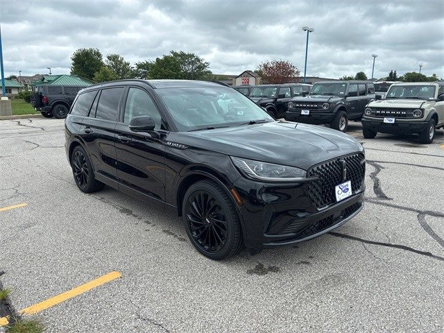 New 2025 Lincoln Aviator Reserve w/ Equipment Group 201A image 2