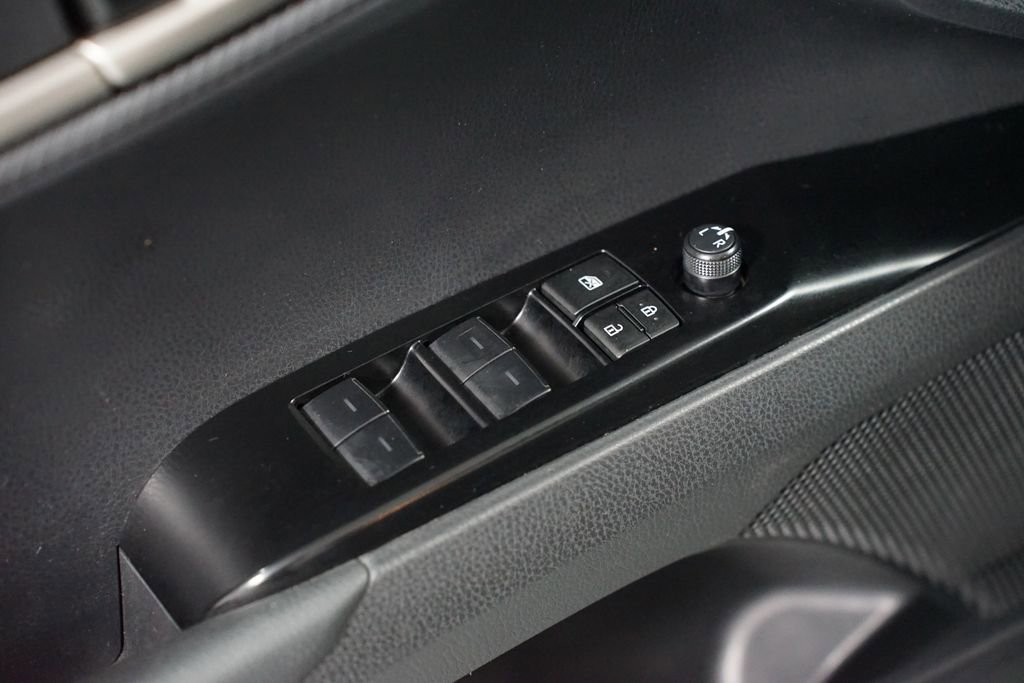 Certified 2025 Toyota Camry SE image 32