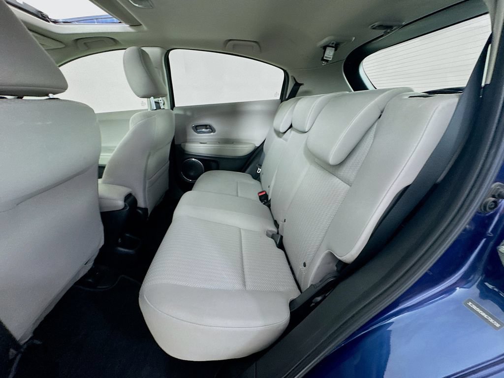 Used 2017 Honda HR-V EX image 31