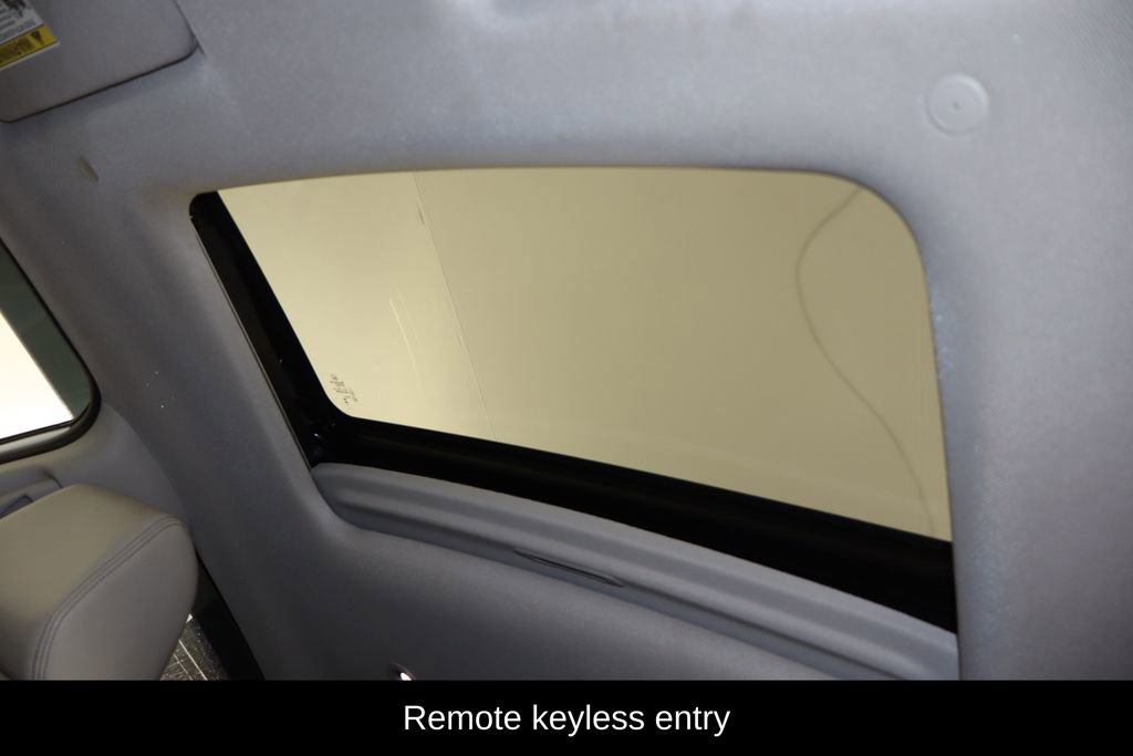 Used 2024 Honda HR-V EX-L image 7