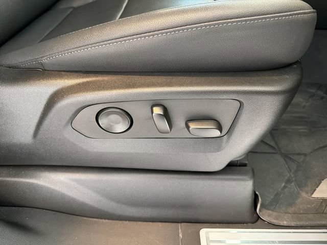 Certified 2024 Chevrolet Silverado 2500 LTZ w/ LTZ Plus Package image 19