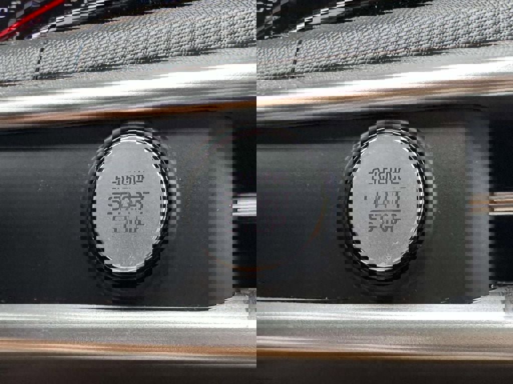 Certified 2024 Kia K5 GT-Line image 28