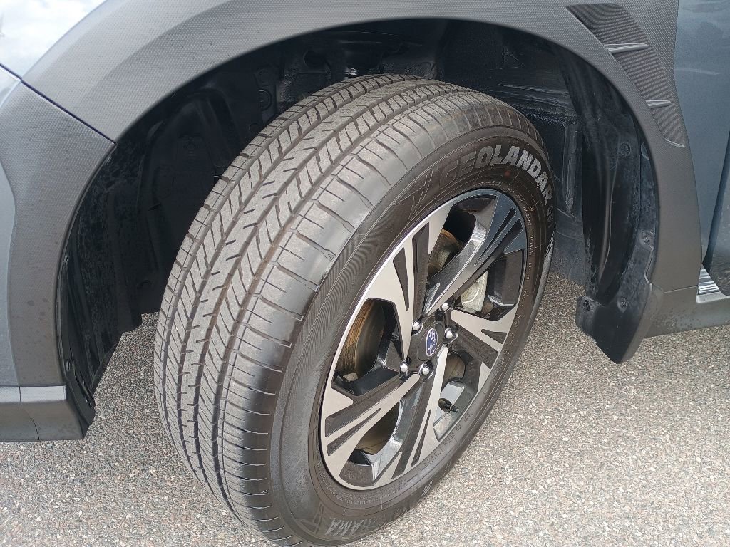Certified 2024 Subaru Crosstrek 2.0i Premium AWD/4WD image 9