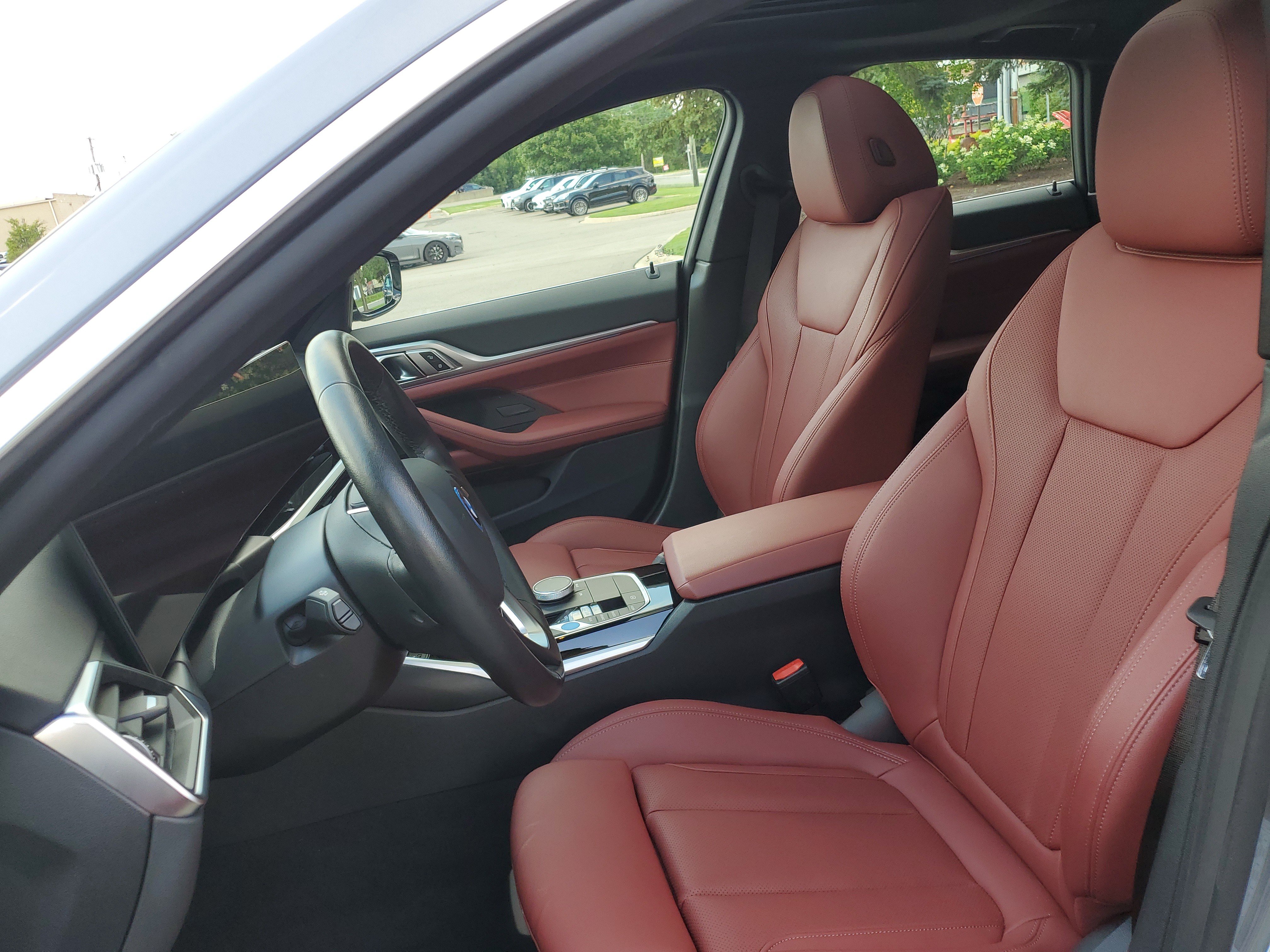 Used 2024 BMW i4 eDrive40 w/ Premium Package RWD image 5