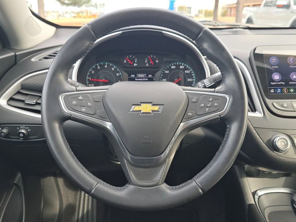 Used 2022 Chevrolet Malibu RS image 14