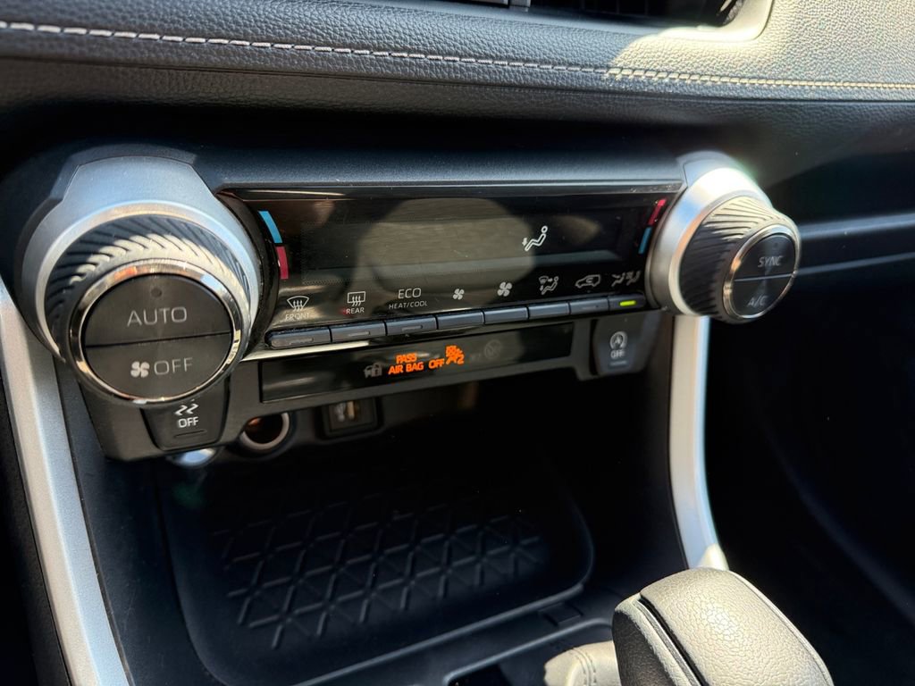 Certified 2024 Toyota RAV4 XLE image 33
