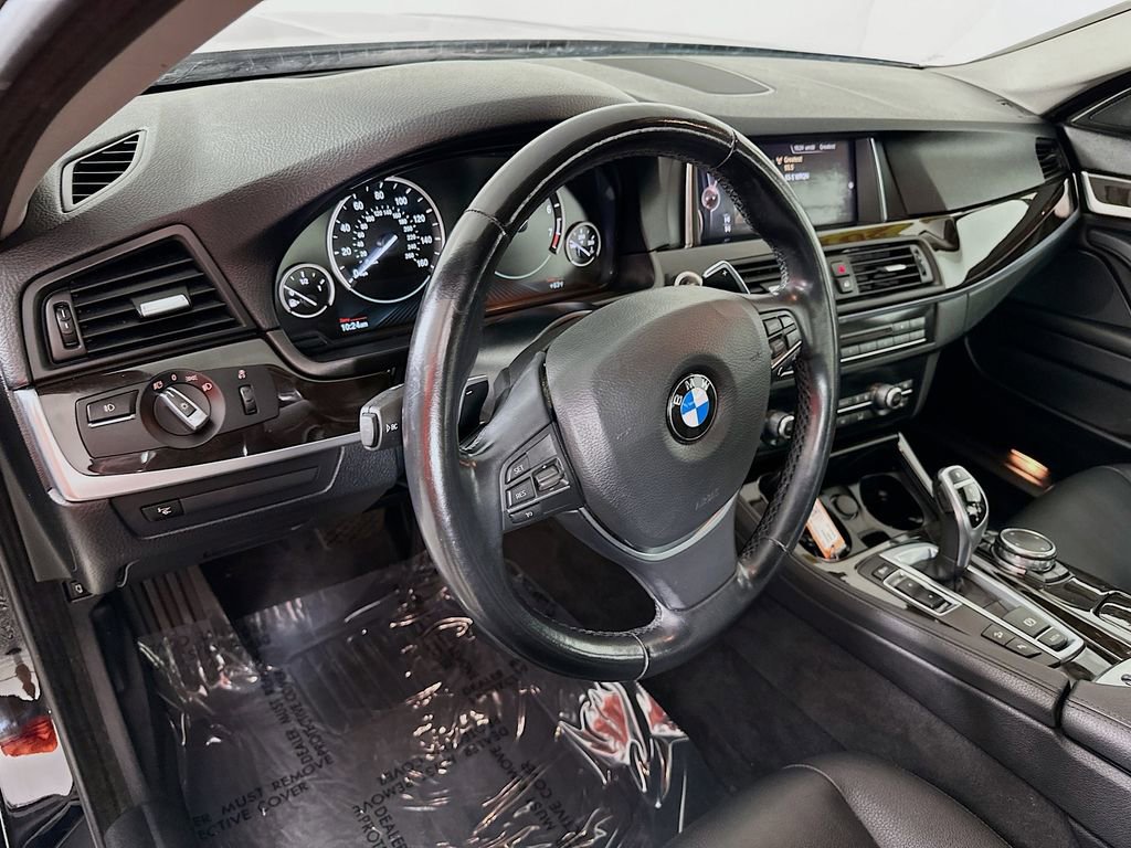 Used 2016 BMW 535i xDrive Sedan AWD/4WD image 16