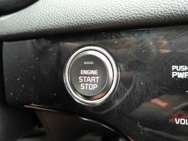 Used 2020 Kia Sportage EX FWD image 43