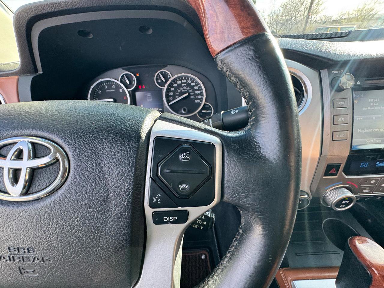 Used 2014 Toyota Tundra 1794 Edition image 22