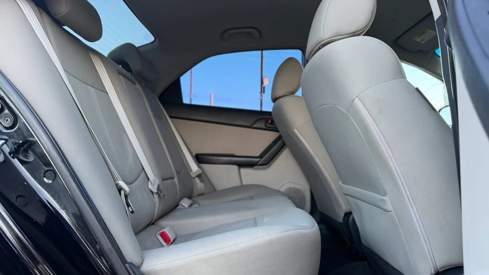 Used 2011 Kia Forte EX FWD image 14