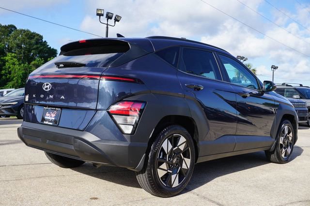 Used 2025 Hyundai Kona SEL image 4