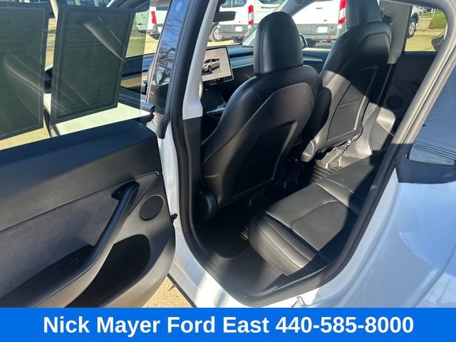 Used 2022 Tesla Model Y Long Range image 23