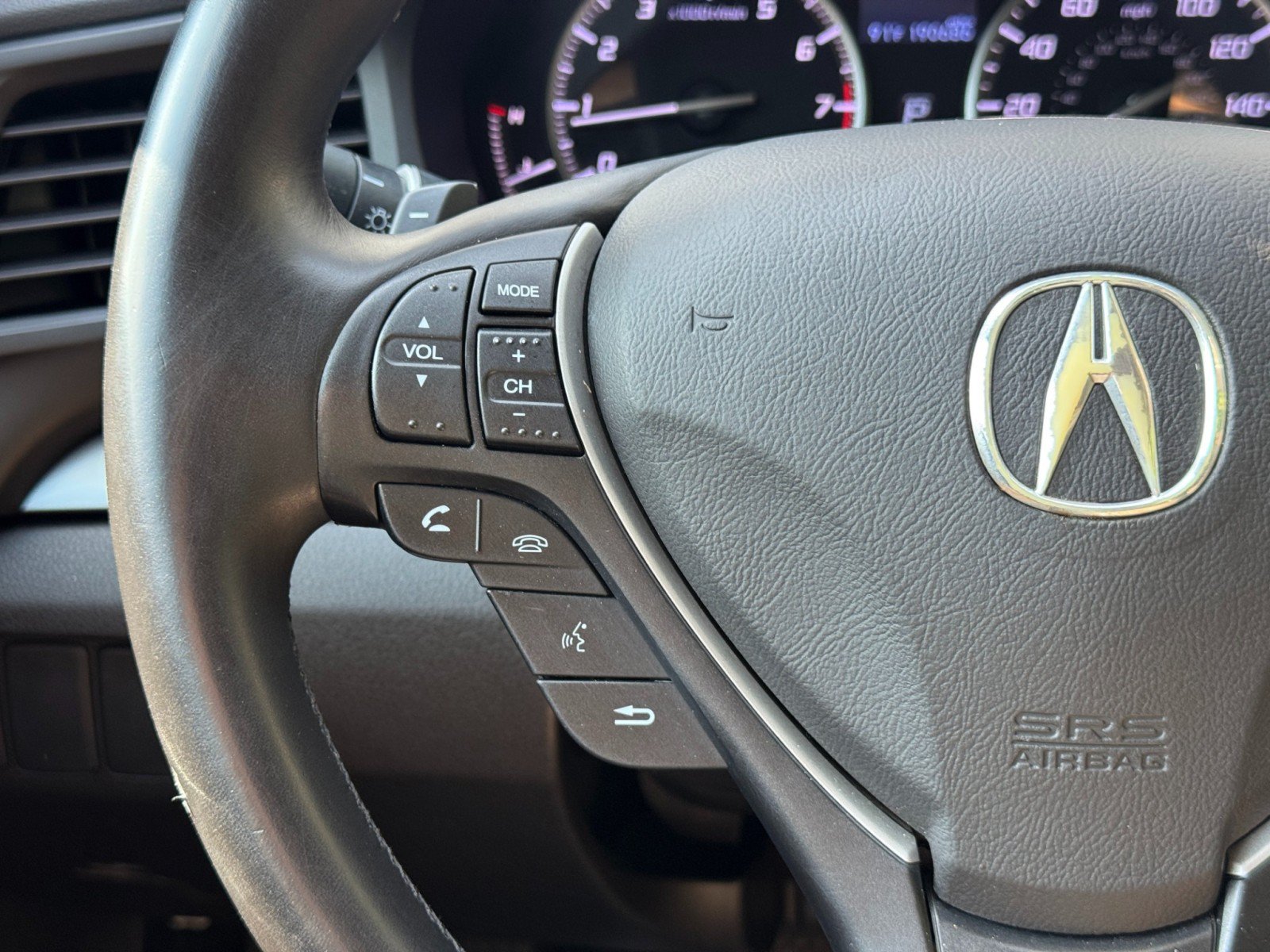 Used 2013 Acura ILX w/ Premium Package FWD image 18