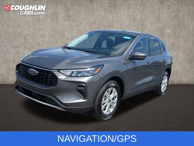 Used 2023 Ford Escape Active w/ Tech Pack #2 AWD/4WD image 4