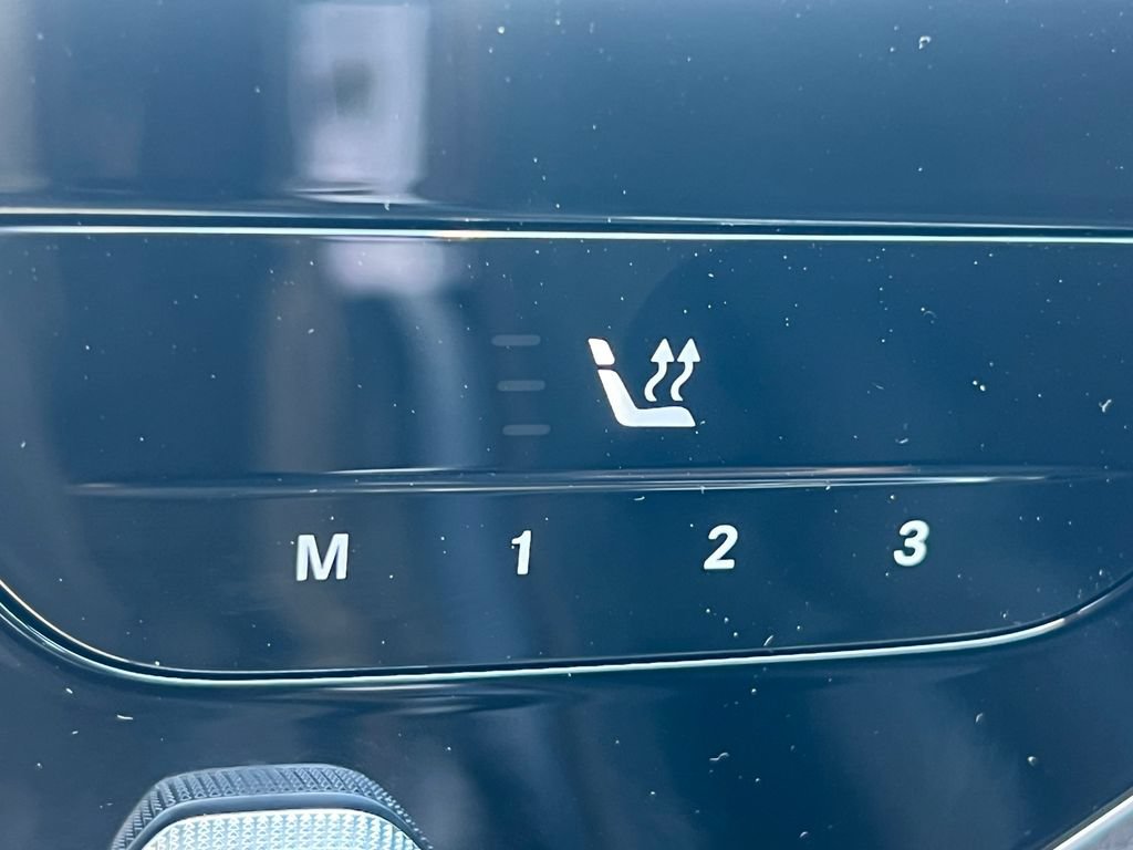 New 2025 Mercedes-Benz C 300 4MATIC Sedan image 11