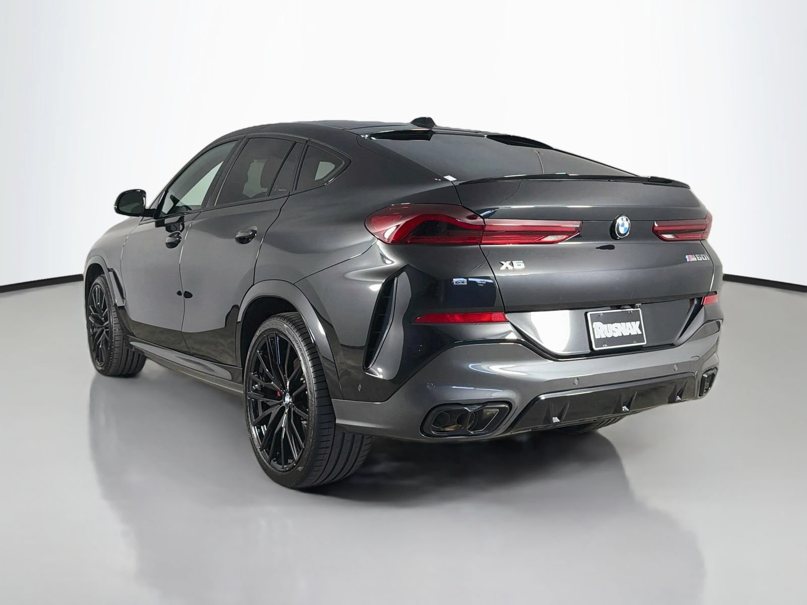 Used 2027 BMW X6 M60i AWD/4WD image 5