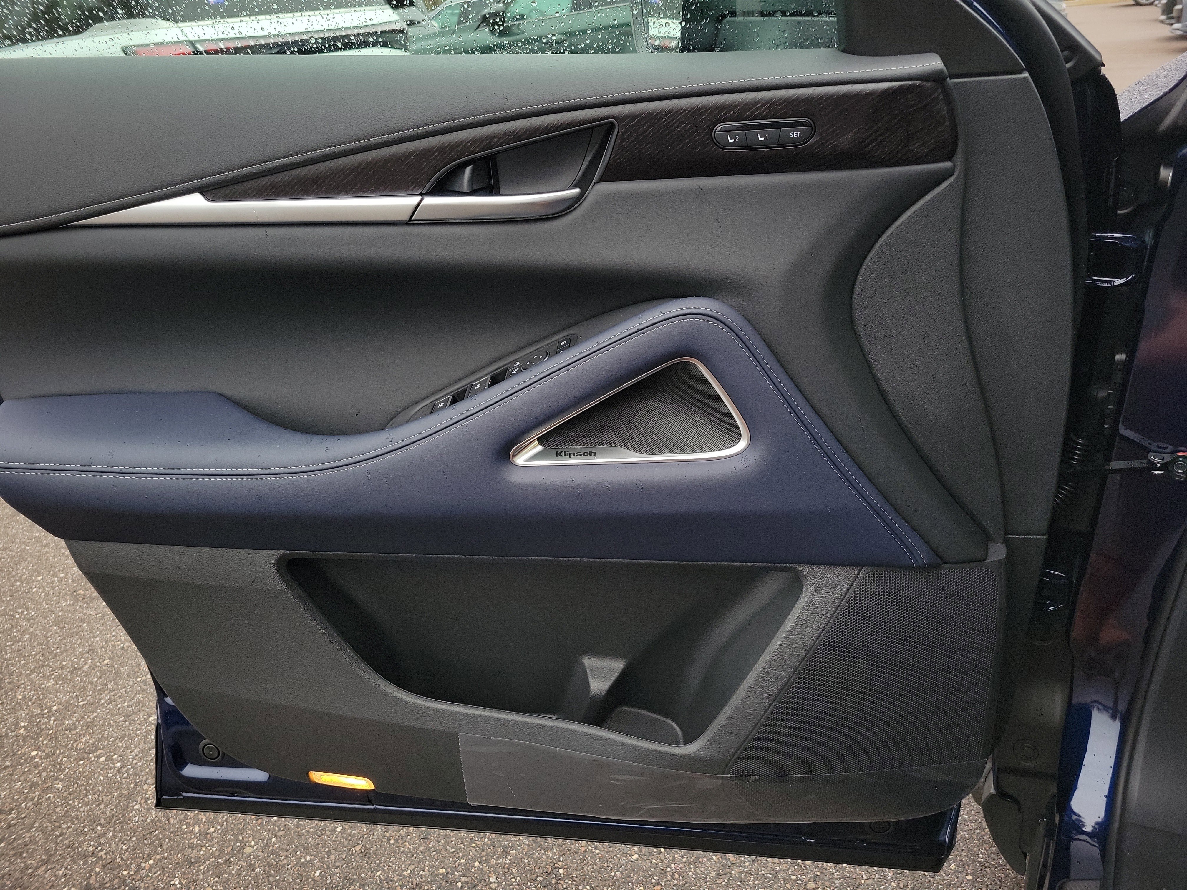 New 2026 INFINITI QX60 Sport w/ Dark Cargo Package image 21