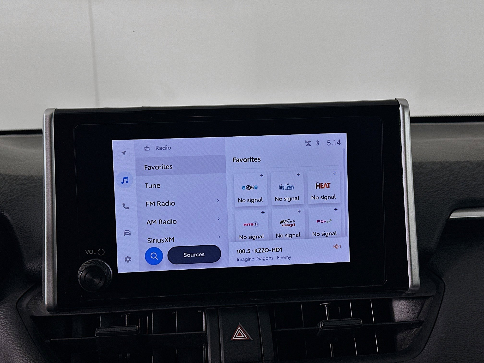 Used 2024 Toyota RAV4 LE image 19